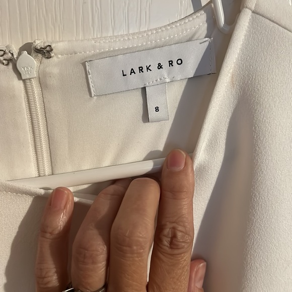 Lark & Ro Women's Gathered 3/4 Sleeve Crew Neck Fit and Flare Dress with Pockets - Picture 3 of 7